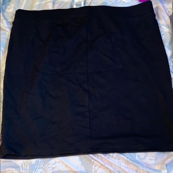 Torrid - Picture 3 of 3